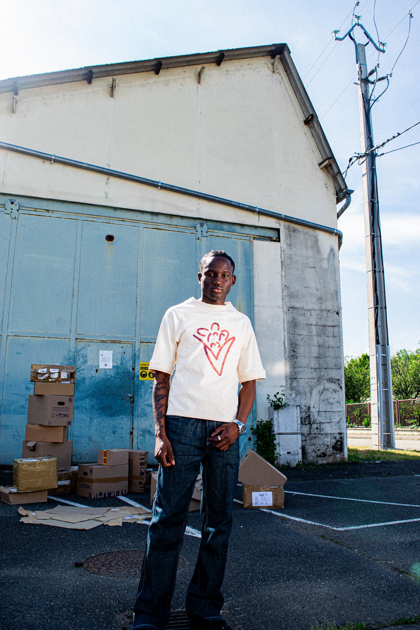 T-shirt crop Carton