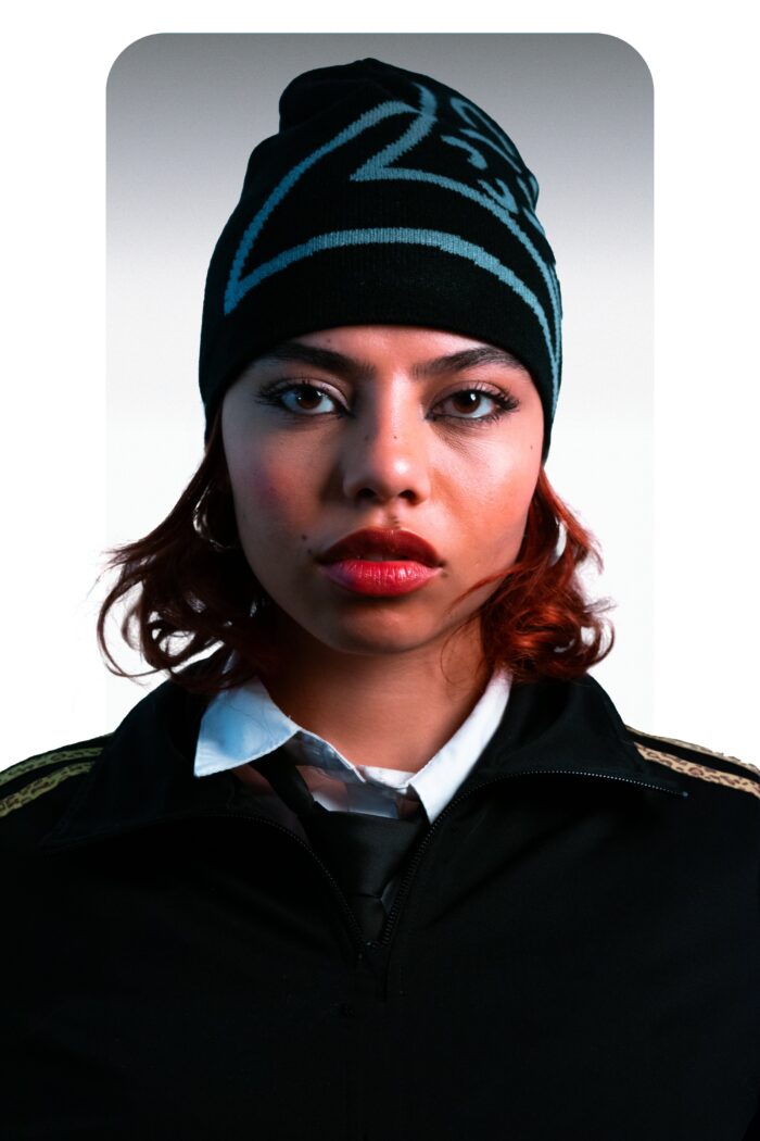Bonnet Noir – Image 1